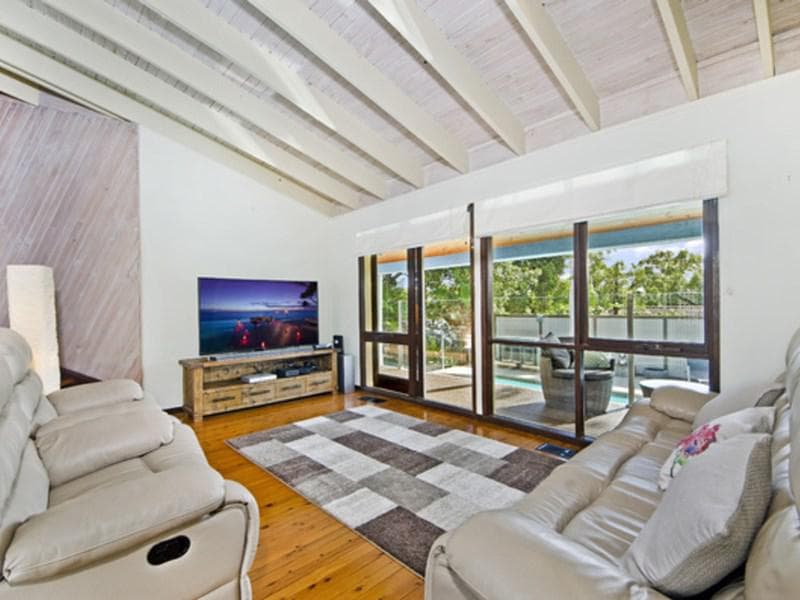 23 Cliffbrook Crescent, Leonay, Leonay - Thumbnail 5
