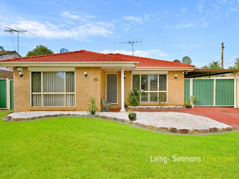 39 Tilden Street, Plumpton, Plumpton - Image 1
