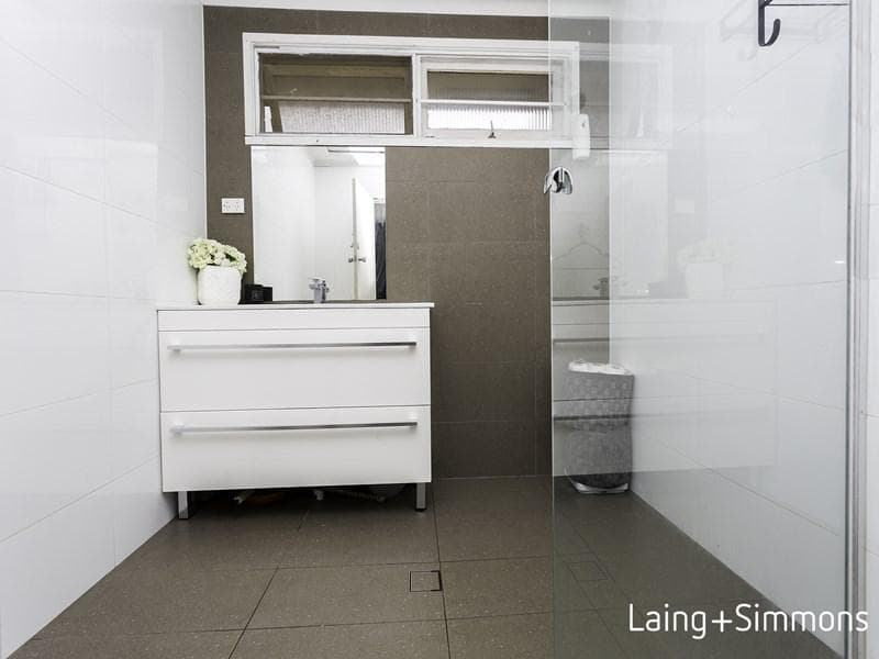 7/23																										Dryden St
														
								Campsie, NSW 2194, Guildford - Thumbnail 7