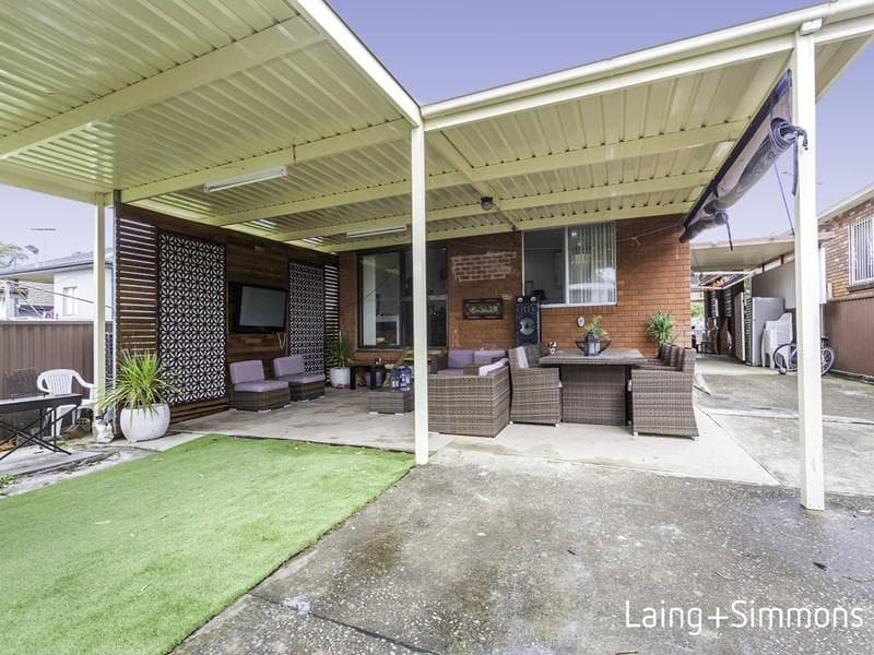 7/23																										Dryden St
														
								Campsie, NSW 2194, Guildford - Thumbnail 8