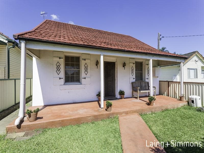 24 Nobbs Street, Granville, Granville - Image 1