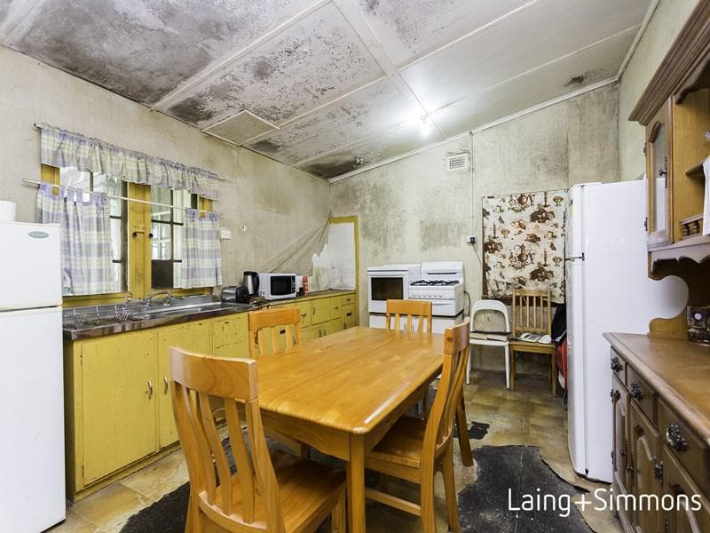24 Nobbs Street, Granville, Granville - Thumbnail 3