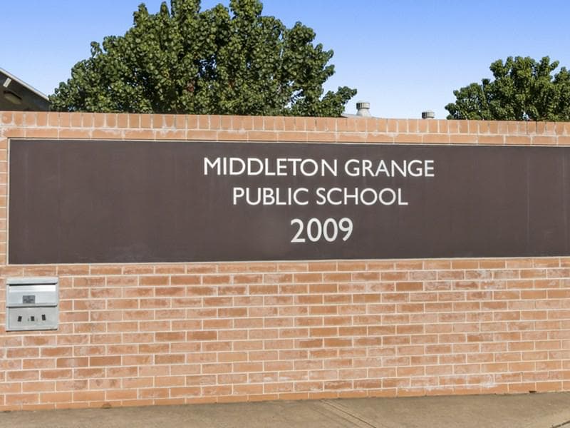 61 Melrose Street, Middleton Grange, Middleton Grange - Thumbnail 4