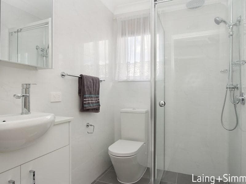 18 Lavinia Street, Seven Hills, Seven Hills - Thumbnail 5