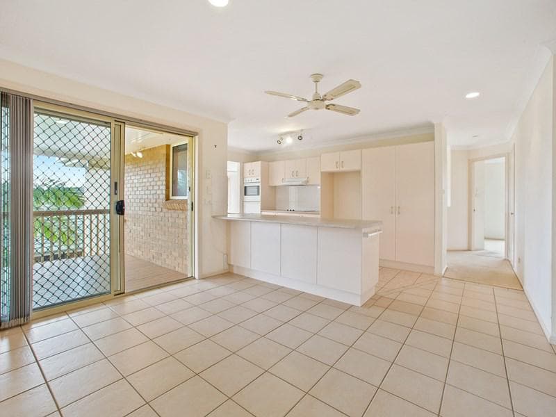 6 Rowthorne Way, Port Macquarie, Port Macquarie - Thumbnail 2