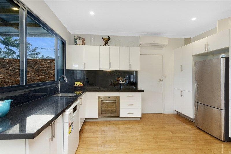 31 Lakeview Parade, Warriewood, Warriewood - Thumbnail 4