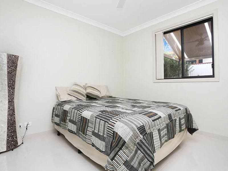 7/23																										Dryden St
														
								Campsie, NSW 2194, Guildford West - Thumbnail 5