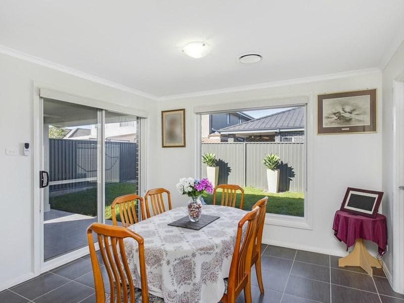 7/23																										Dryden St
														
								Campsie, NSW 2194, Ropes Crossing - Thumbnail 3