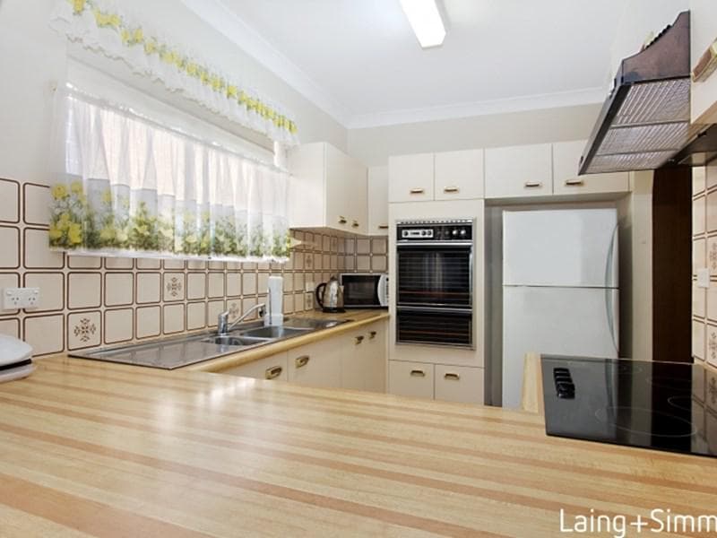 2/10 Park Ave, Westmead, Westmead - Thumbnail 2