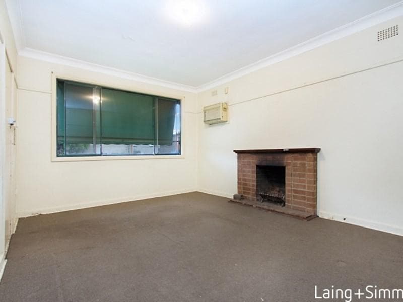 12 Bond Avenue, Toongabbie, Toongabbie - Thumbnail 3