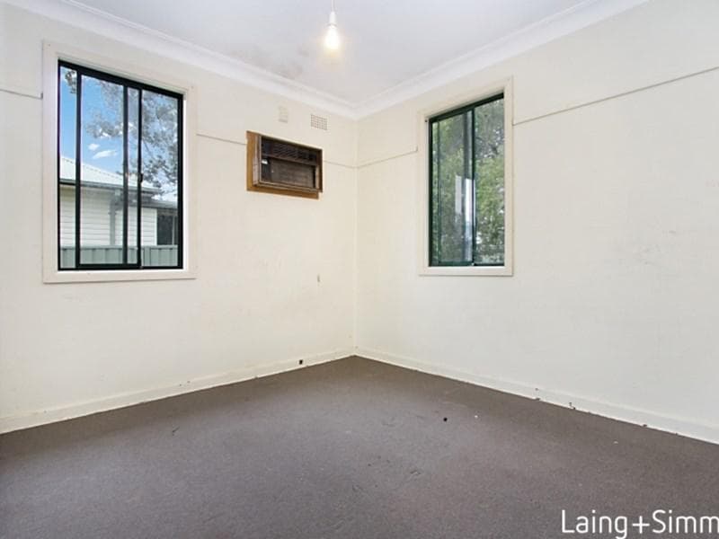 12 Bond Avenue, Toongabbie, Toongabbie - Thumbnail 7