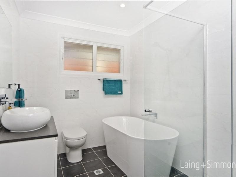 2 Wade Place, Kings Langley, Kings Langley - Thumbnail 5