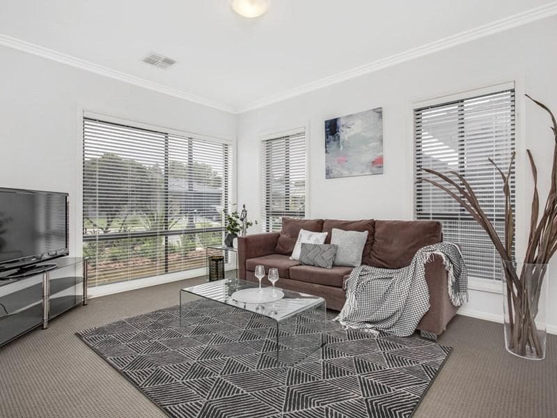 28 Townsend Crescent, Ropes Crossing, Ropes Crossing - Thumbnail 5