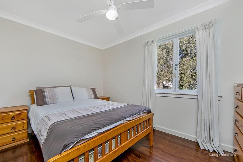 10 Kemp  Place, Tregear, Tregear - Thumbnail 5