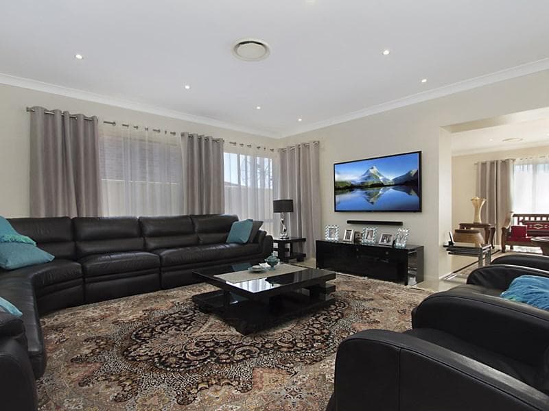 7/23																										Dryden St
														
								Campsie, NSW 2194, Quakers Hill - Thumbnail 2