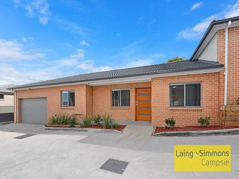 10/2 Curtin Place, Condell Park, Condell Park - Image 1