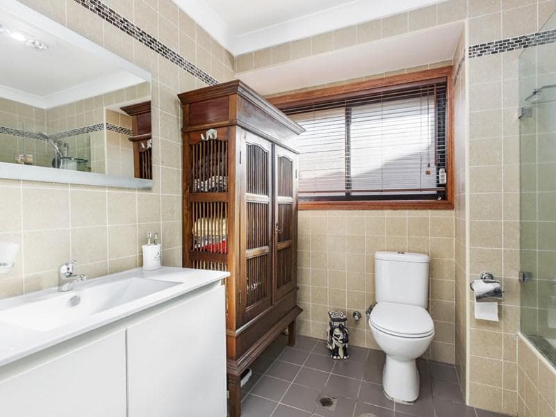 13 Leicester Way, St Clair, St Clair - Thumbnail 8