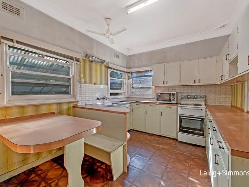 5 Neridah Avenue, Mount Colah, Mount Colah - Thumbnail 3