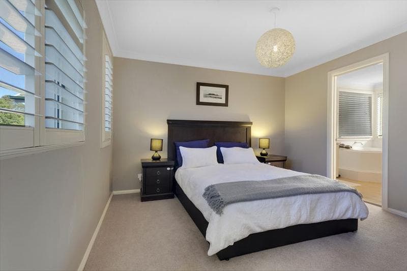 10 Riverine Court, Warriewood, Warriewood - Thumbnail 8
