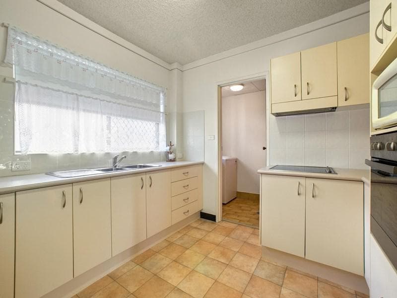 1/11-15 Hollingworth Street, Port Macquarie, Port Macquarie - Thumbnail 2