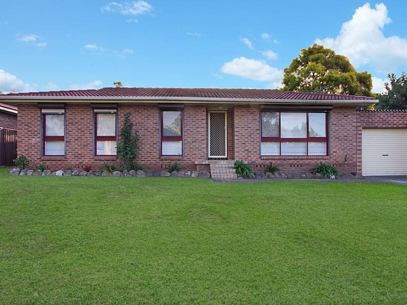 16 Sycamore Crescent, Quakers Hill, Quakers Hill - Image 1