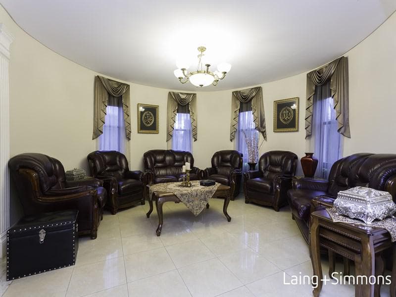 7/23																										Dryden St
														
								Campsie, NSW 2194, Merrylands - Thumbnail 4