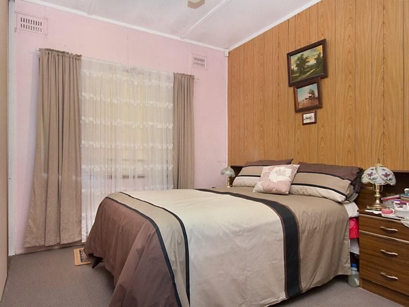 7/23																										Dryden St
														
								Campsie, NSW 2194, Riverstone - Thumbnail 3