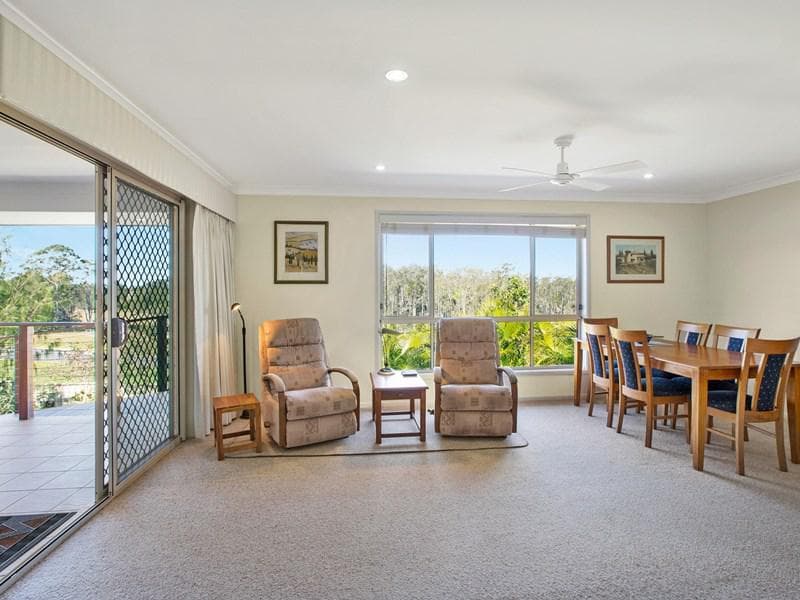 83 Crestwood Drive, Port Macquarie, Port Macquarie - Thumbnail 6