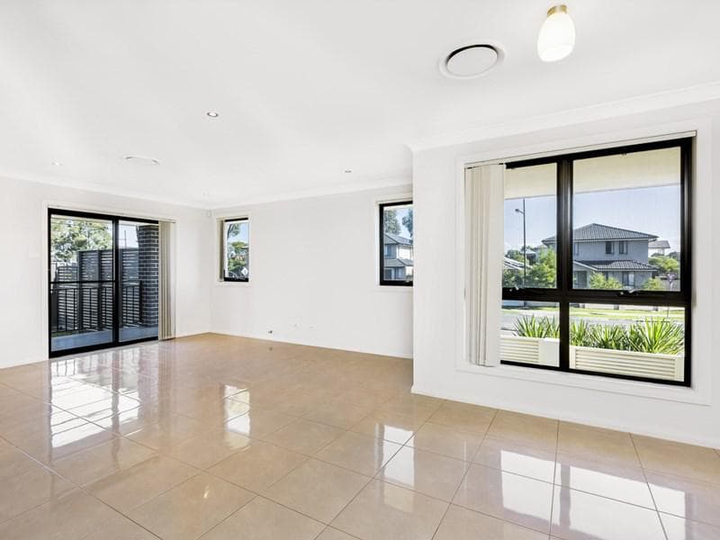 3/164																										Hampden Road
														
								Artarmon, NSW 2064, Ropes Crossing - Thumbnail 2