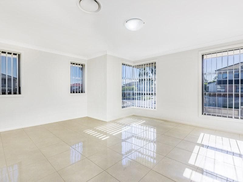 3/164																										Hampden Road
														
								Artarmon, NSW 2064, Ropes Crossing - Thumbnail 5