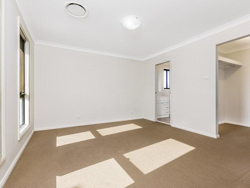 3/164																										Hampden Road
														
								Artarmon, NSW 2064, Ropes Crossing - Thumbnail 7