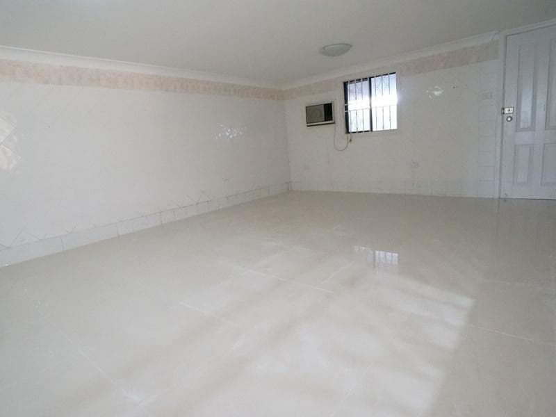 7/23																										Dryden St
														
								Campsie, NSW 2194, Bonnyrigg - Thumbnail 8
