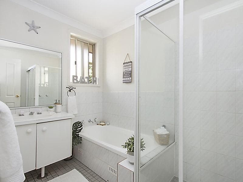 3/164																										Hampden Road
														
								Artarmon, NSW 2064, Dean Park - Thumbnail 5