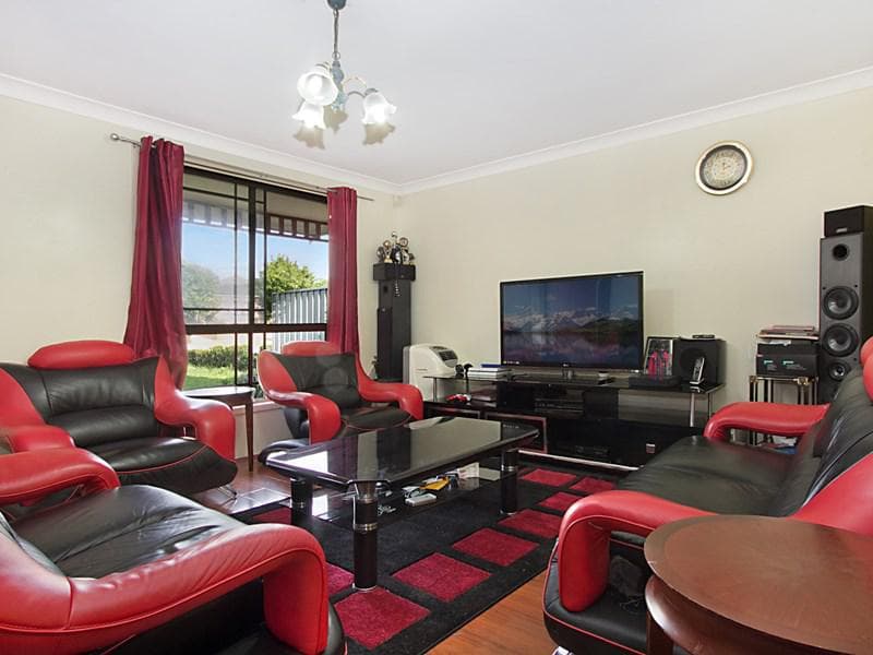 7a Lakewood Drive, Woodcroft, Woodcroft - Thumbnail 2