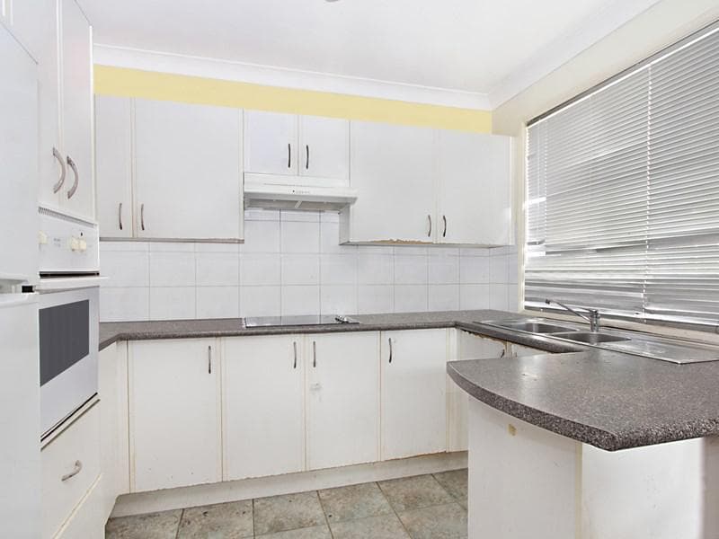 7a Lakewood Drive, Woodcroft, Woodcroft - Thumbnail 3