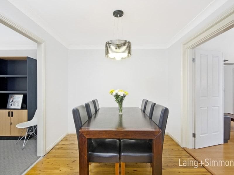 18 Gathrey Crescent, Kings Langley, Kings Langley - Thumbnail 4