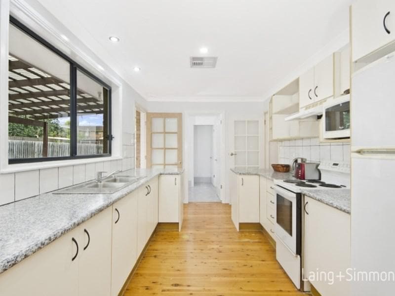 18 Gathrey Crescent, Kings Langley, Kings Langley - Thumbnail 5