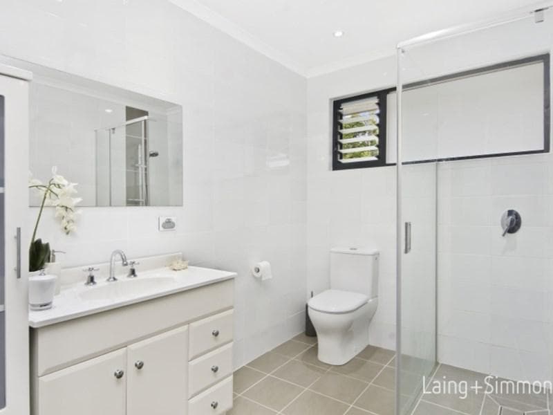 18 Gathrey Crescent, Kings Langley, Kings Langley - Thumbnail 7