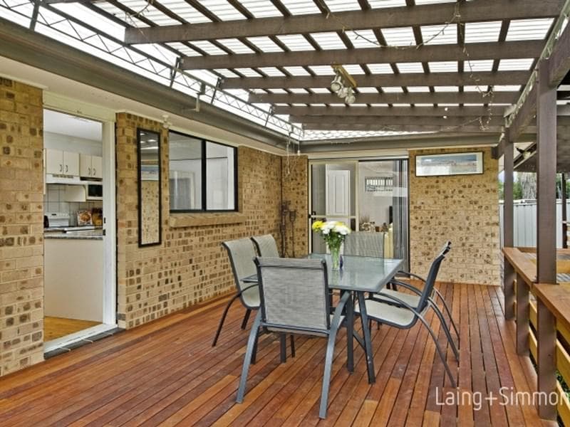 18 Gathrey Crescent, Kings Langley, Kings Langley - Thumbnail 8