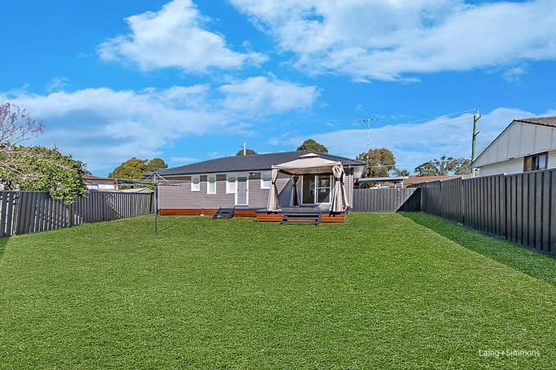 7/23																										Dryden St
														
								Campsie, NSW 2194, Lethbridge Park - Thumbnail 8