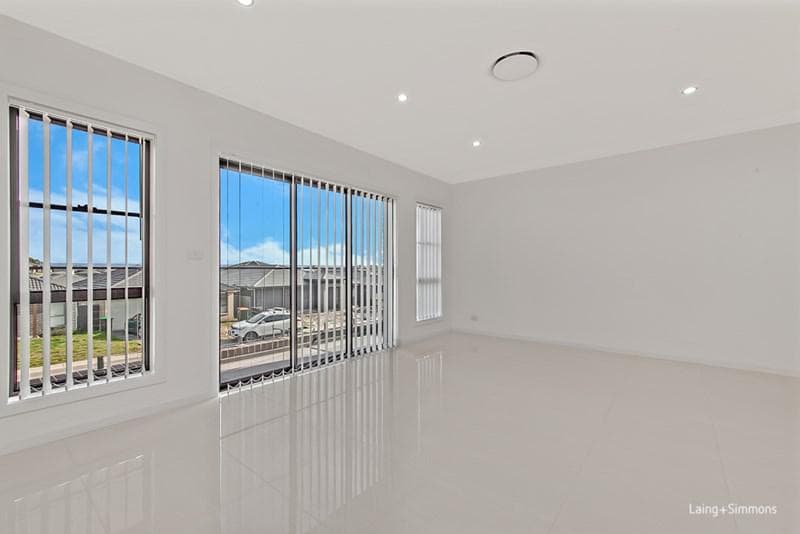 27 Cumberland  Street, Gregory Hills, Gregory Hills - Thumbnail 4