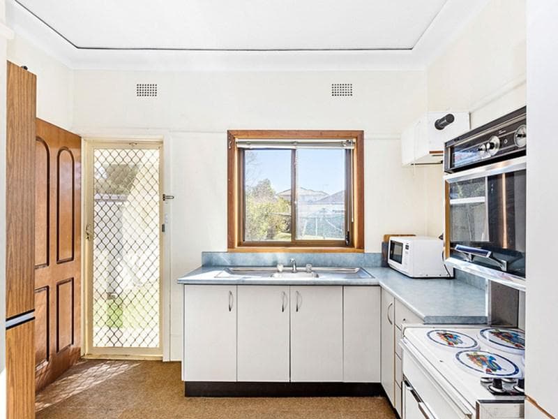 3/164																										Hampden Road
														
								Artarmon, NSW 2064, Miranda - Thumbnail 8