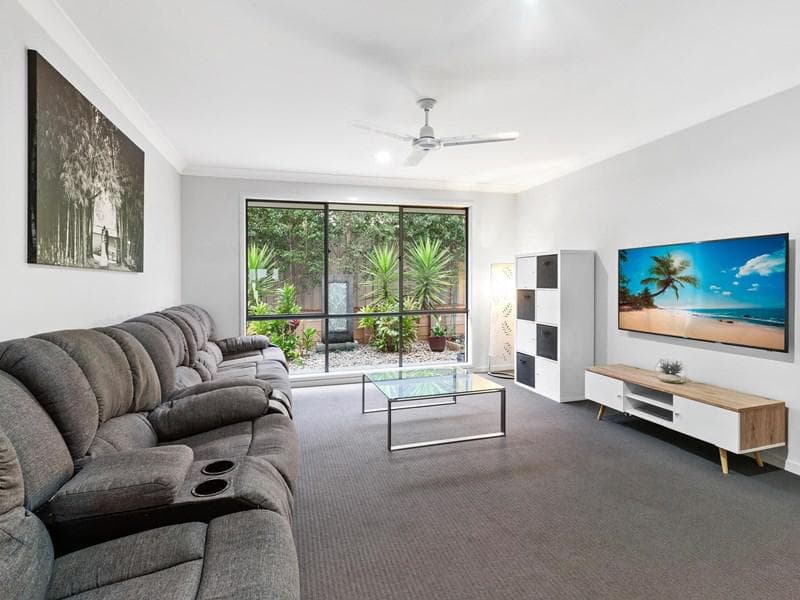 13 Syd Hopkins Terrace, Port Macquarie, Port Macquarie - Thumbnail 2