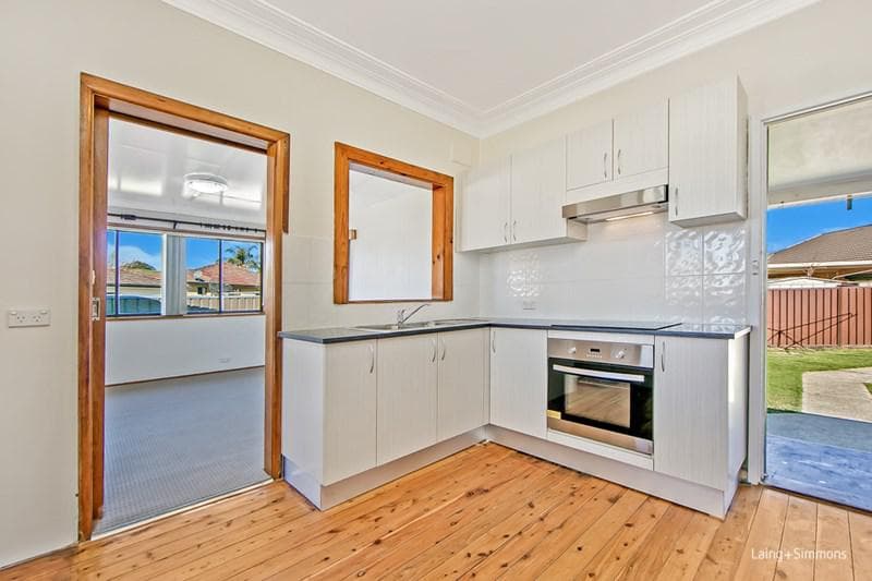 36 Gregory Avenue, Oxley Park, Oxley Park - Thumbnail 3