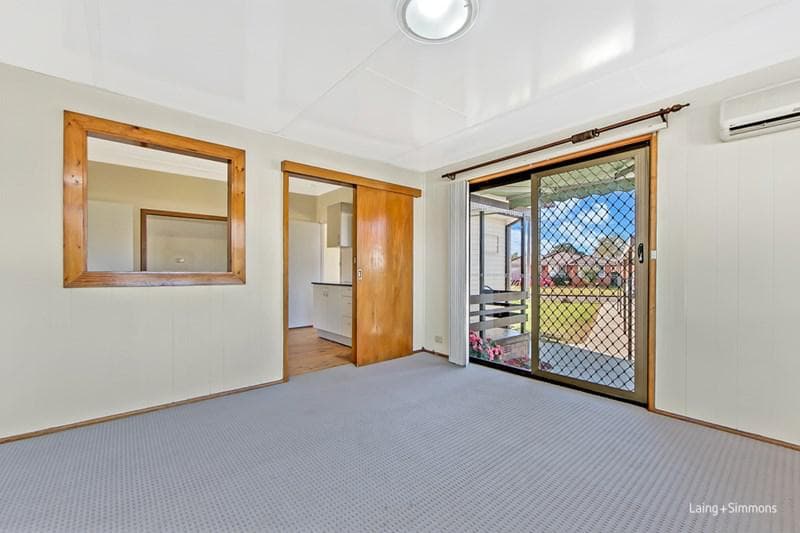 36 Gregory Avenue, Oxley Park, Oxley Park - Thumbnail 4
