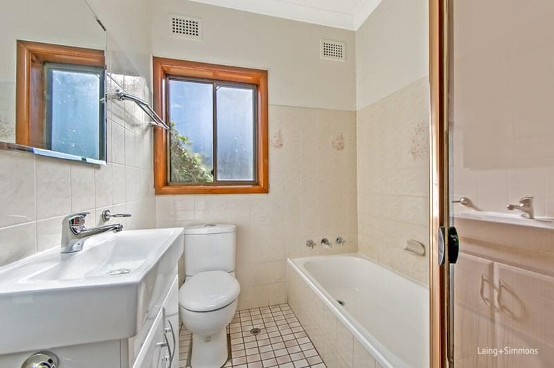 36 Gregory Avenue, Oxley Park, Oxley Park - Thumbnail 6