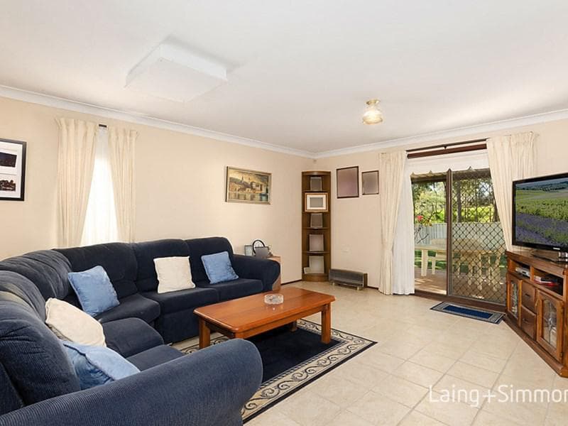 65 Plymouth Crescent, Kings Langley, Kings Langley - Thumbnail 5