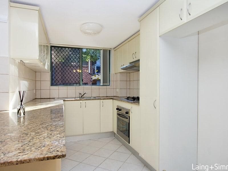 8/7-9 Oakes Street, Westmead, Westmead - Thumbnail 2