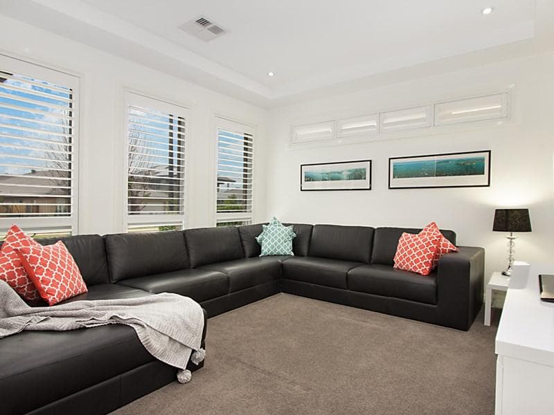 11 Lagoon Street, The Ponds, The Ponds - Thumbnail 2