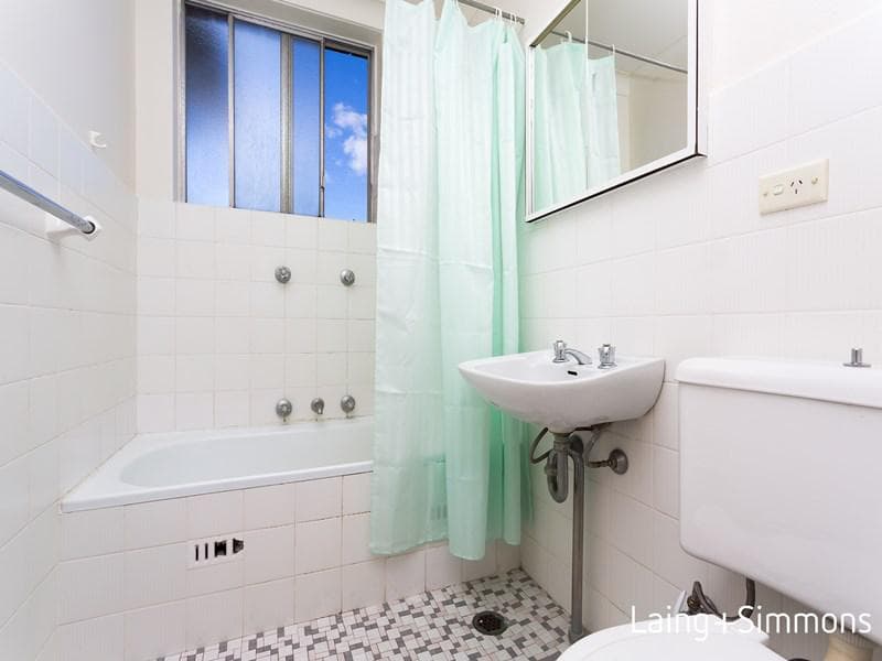3/20a Edwin Street, Regents Park, Regents Park - Thumbnail 6